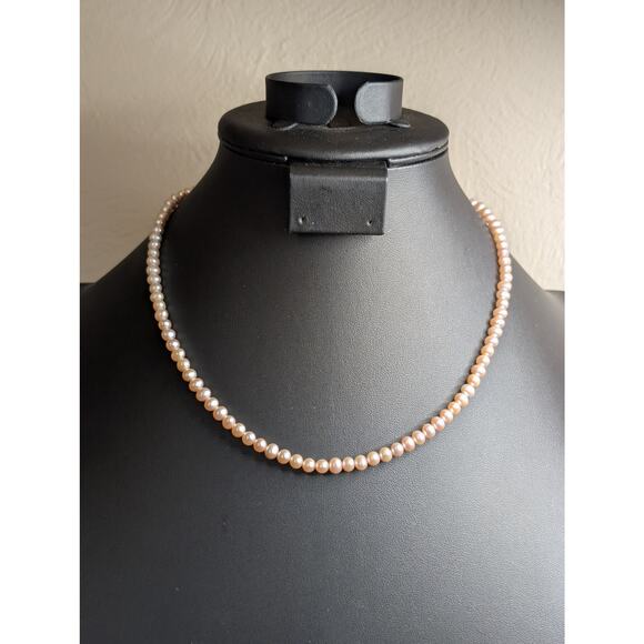 4mm - 5mm Genuine Pink Pearl 18" Strand Necklace W/ 14k Gold Clasp Need Restrung - Picture 9 of 9